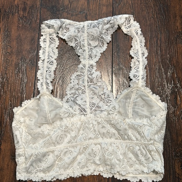 Lace bralette - Picture 2 of 3